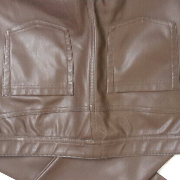 DG2 BROWN FAUX LEATHER STRAIGHT LEG PANT M - Picture 3 of 4
